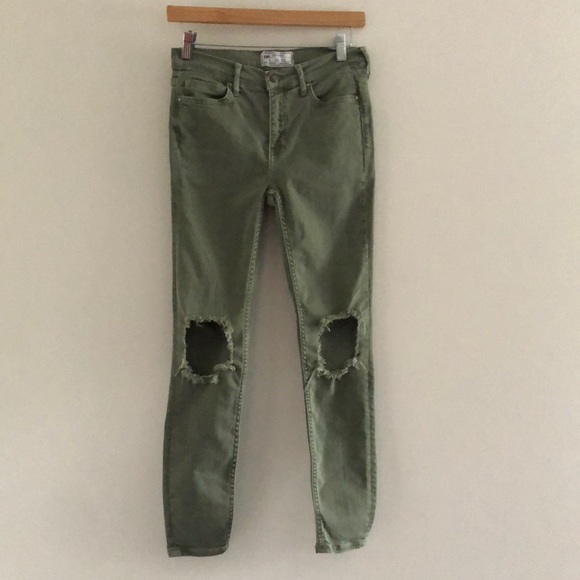 NWOT Free People Busted Rip Knee Olive Green Skinny Jeans 26 - Picture 4 of 4